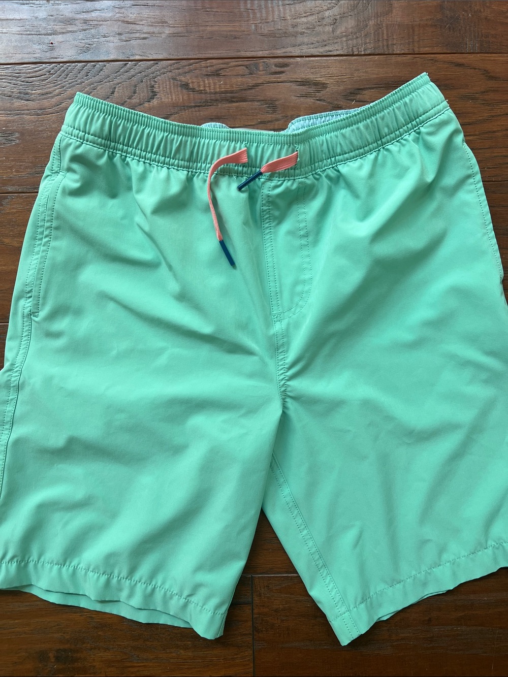 SOUTHERN TIDE BOYS SIZE XL Swim Trunks - Mint Green